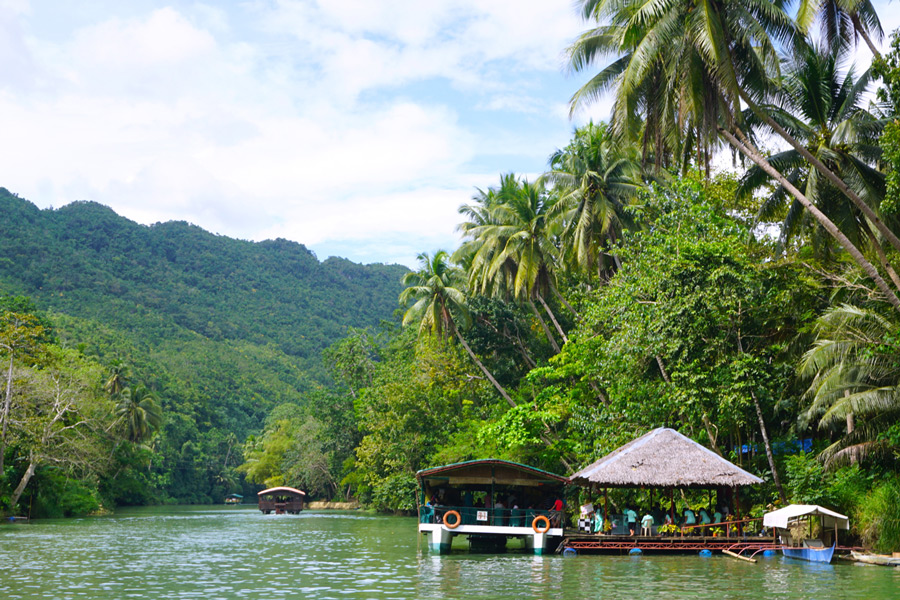 loboc river cruise about
